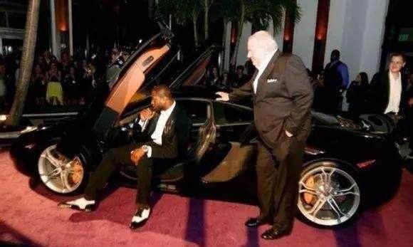 盘点nba巨星们都开的什么豪车,今天分享nba球员的座驾有哪些