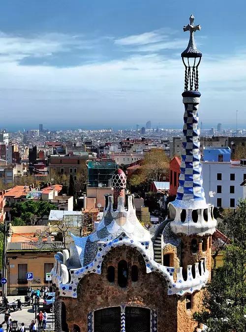 巴塞罗那｜一座真的有魔法的城市