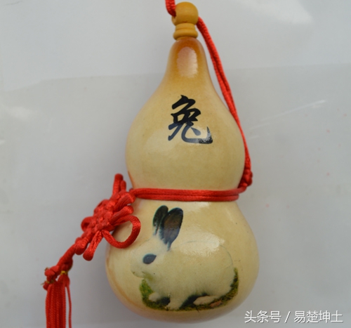 鼠猴牛三个属相,属鼠逢牛年逐月的运势