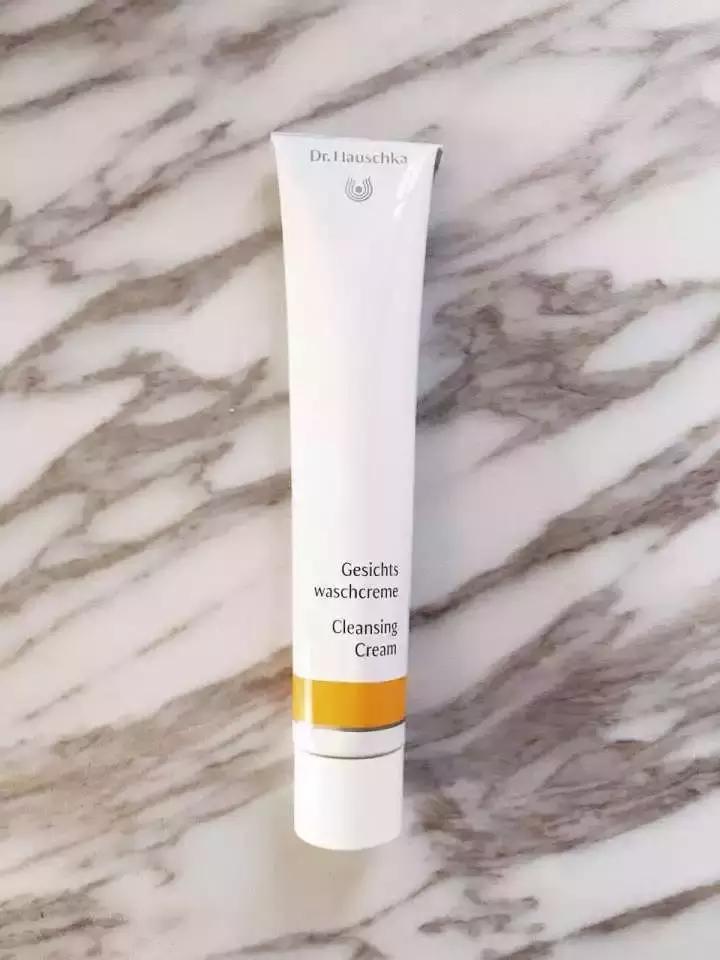 青春期温和洁面乳,去粉刺痘痘温和洁面乳