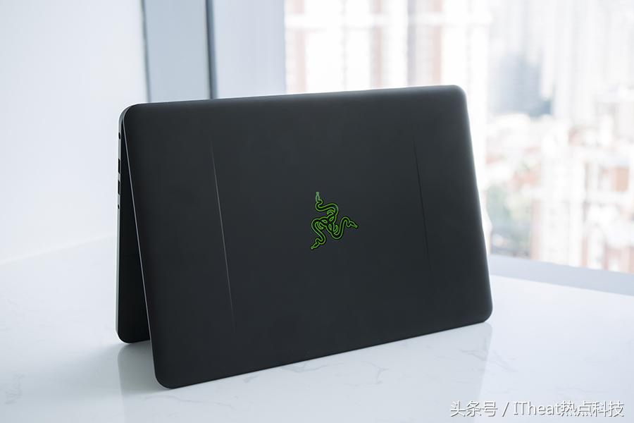 雷蛇灵刃轻薄游戏本,雷蛇新款灵刃游戏本