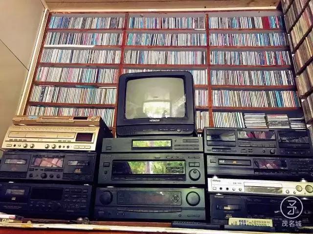 情怀茂名-幸福路最后一家老音像店