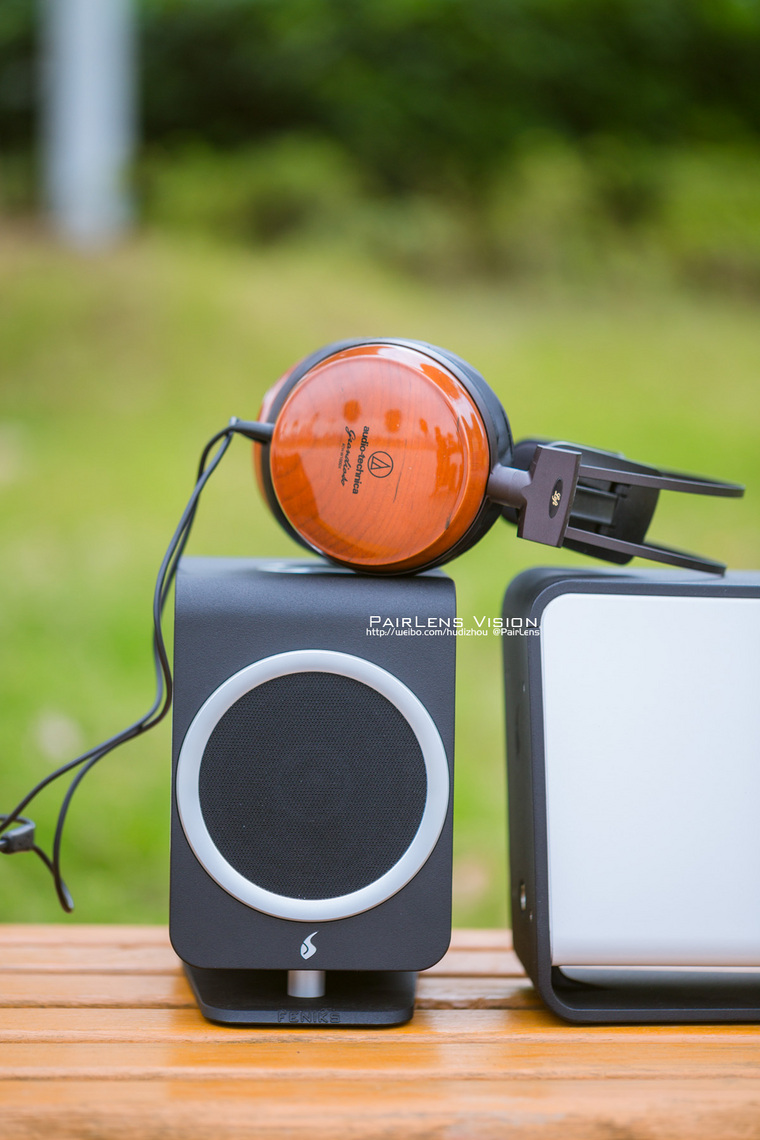 美少女与FeniksAudioEssence音箱的不经意邂逅