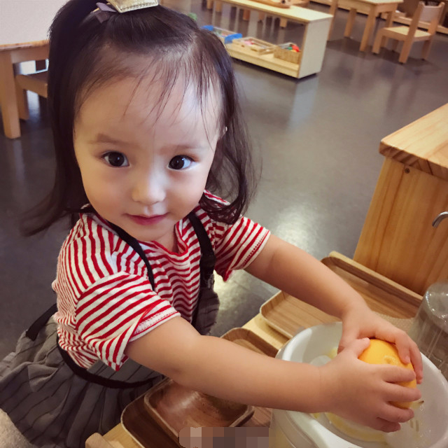 欧弟女儿jojo,jojo欧弟女儿的打扮