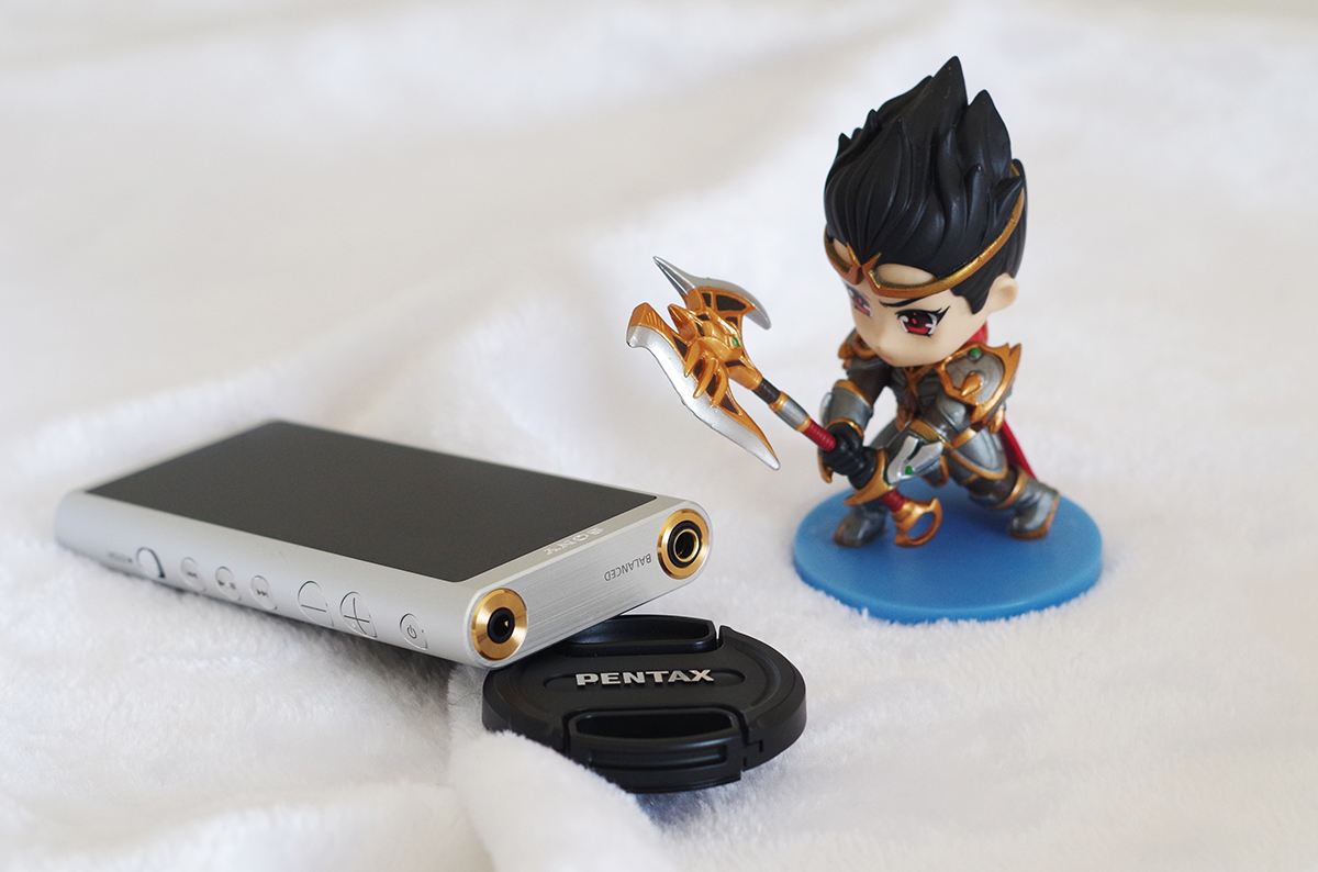 索尼黑砖推力,索尼sonynw-zx300a评测