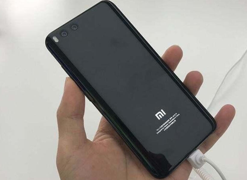 最近值得入手的性价比高的手机,最近发布的三款性价比高的手机