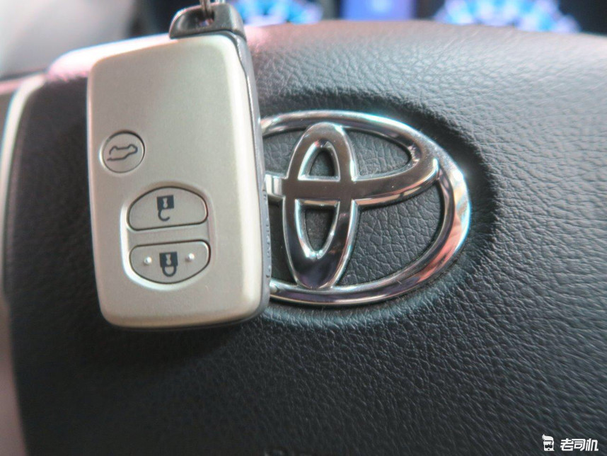 霸道2700老款越野,越野车真正的霸道