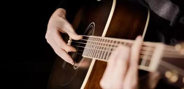 怎么挑选合适自己的琴弦,初学者合适买什么琴弦