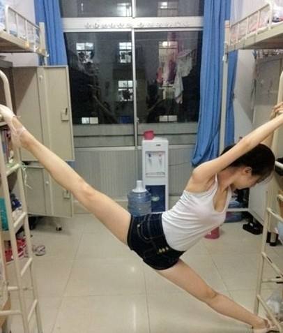 宿舍关系是大学告捷的一半,一个宿舍的关系能差到什么地步