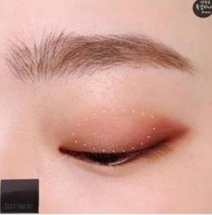 一款合适单眼皮的眼妆教程,单眼皮最合适的眼妆