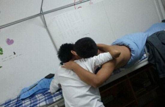 宿舍关系是大学告捷的一半,一个宿舍的关系能差到什么地步