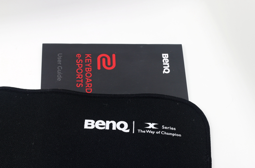 这个键盘头有些铁—ZOWIECELERITASII机械键盘