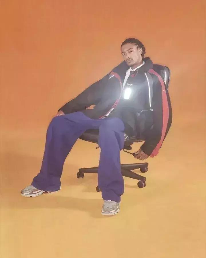 新娱儿美了一季的巴黎世家开始作妖了，丑不丑大家来评评理