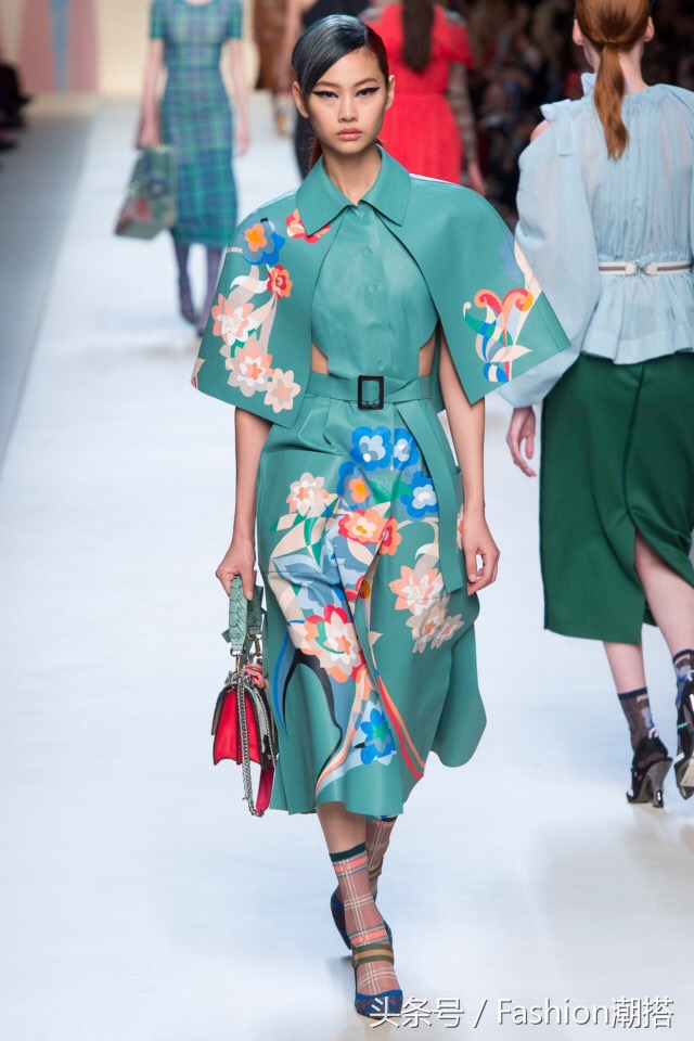 品牌盛宴fendi2018春夏时装秀,fendi皮草时装秀