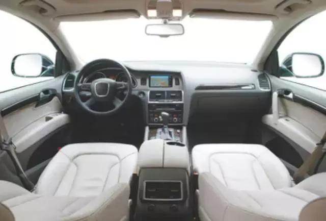 洗完车车内异味太大什么原因,新车车内污染怎么解决