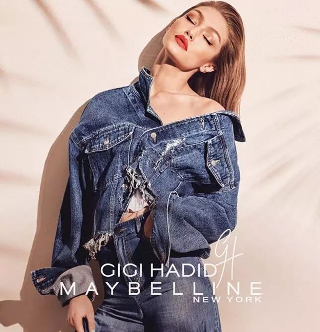 mac圣诞限定口红深唇试色,mac圣诞限定口红无滤镜试色