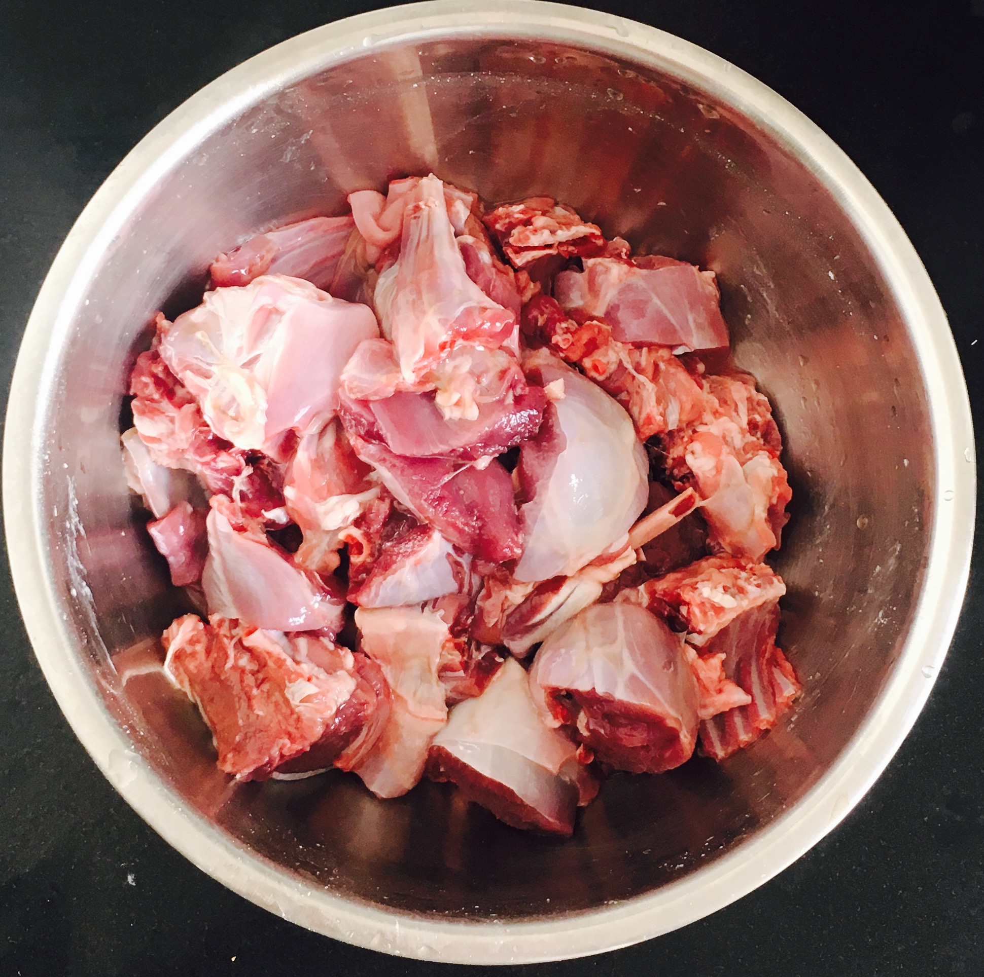 如何做好红烧兔子肉,红烧兔子肉怎么做又嫩又好吃