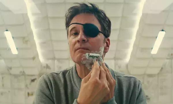 依旧「死不正经」，这部电影不服不行