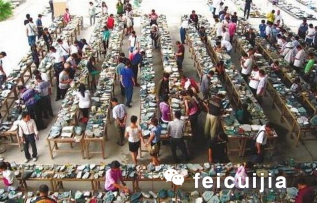 1000块翡翠手镯有a货吗,糯种翡翠手镯7000元淡绿色a货