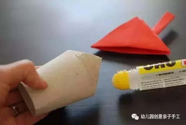 卡纸贺卡幼儿园手工,卡纸贺卡简单幼儿园