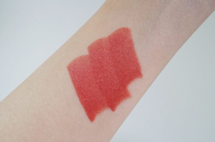 秋冬最显白的9支口红,兰蔻黄皮显白口红秋冬