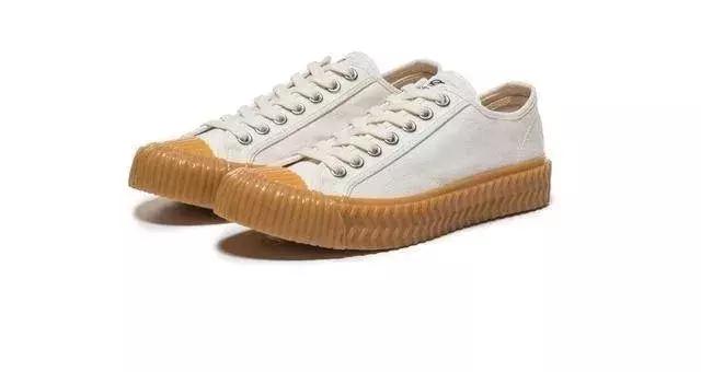 韩国名牌女运动鞋,韩国老虎牌运动鞋