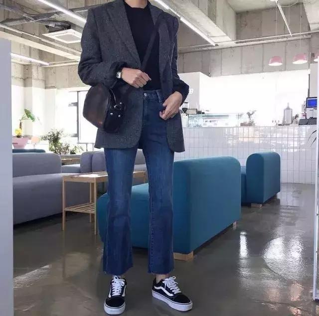 韩国名牌女运动鞋,韩国老虎牌运动鞋