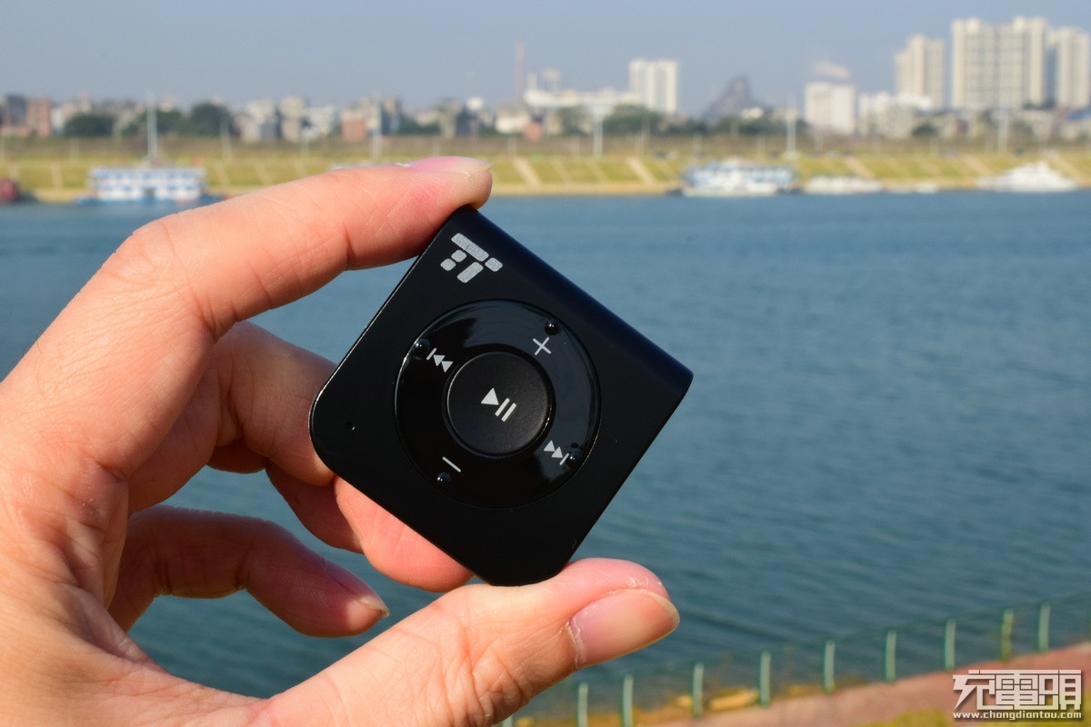 iPhone取消3.5音频接口，有线的重生——VAVA车载蓝牙接收器体验