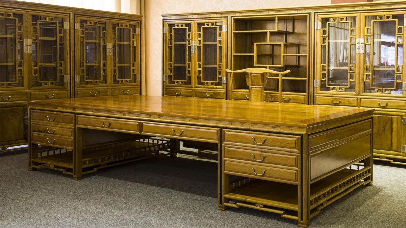 买实木家具木材注意事项,实木家具使用注意事项和护理