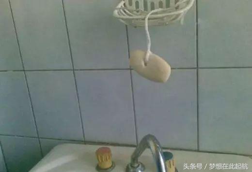 头发弯了能够软化吗,头发弯了是什么问题