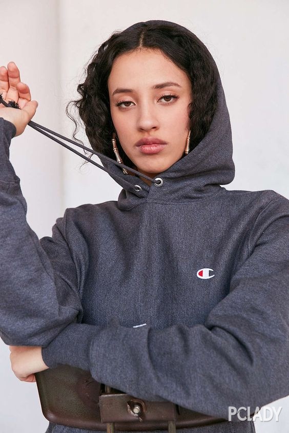 又上档次又不贵又小众的卫衣,小众卫衣品牌前十名