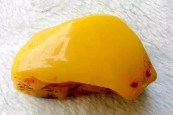 琥珀的真实事件,琥珀的事什么时候败露