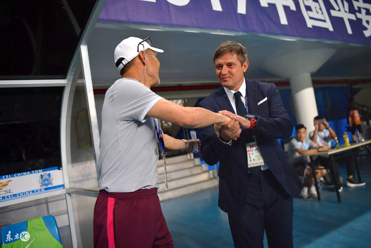 又爱又恨下一句怎么回,又爱又恨完全版粤语版