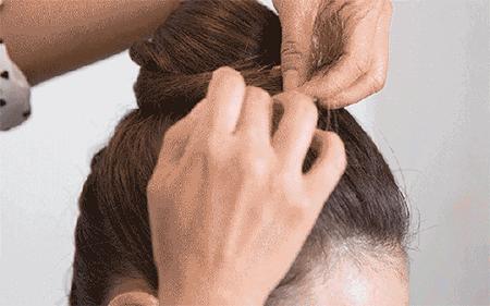 分享100款日常编发教程,1分钟搞定四款超流行的编发