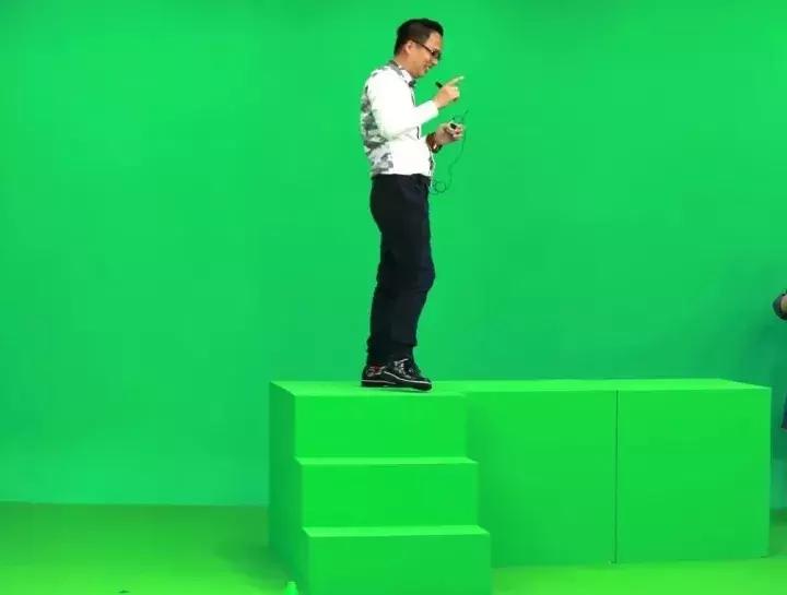 深圳卫视搞事情！正儿八经的分享会居然能如此有趣~