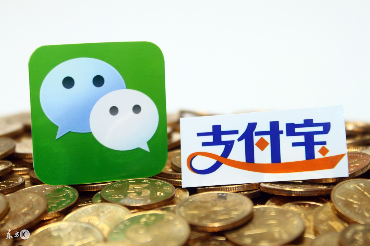 微信“雪上加霜”，限额5000惹怒网友，支付宝回枪一击“漂亮”