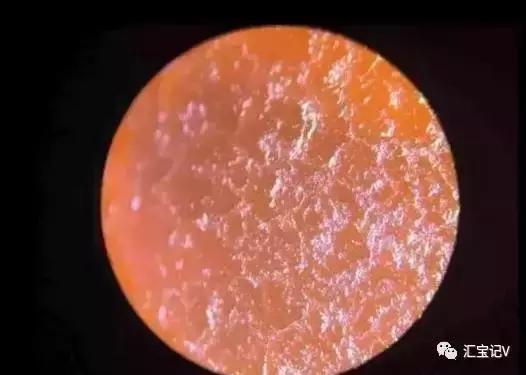 紫罗兰琥珀蜜蜡真假,琥珀蜜蜡紫光灯照真假