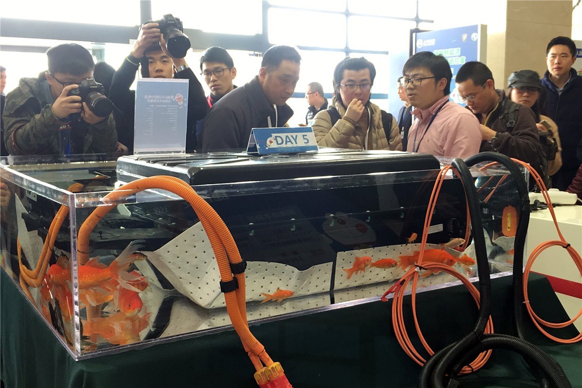 荣威e550电池数据恢复,荣威e550没电了还能继续跑吗