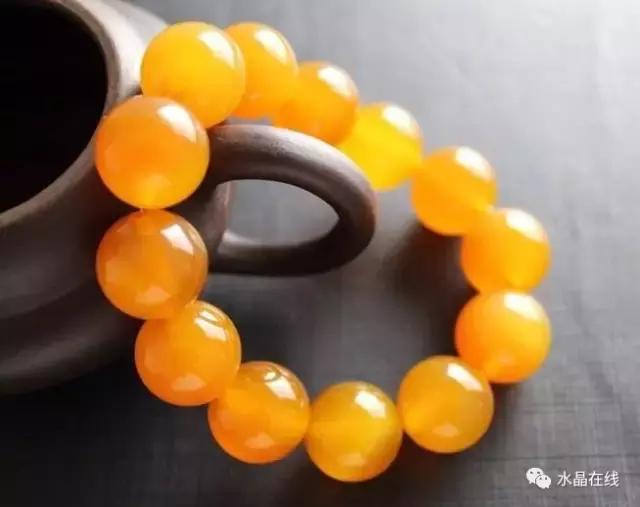 分辨黄水晶,真假黄水晶对比照片图