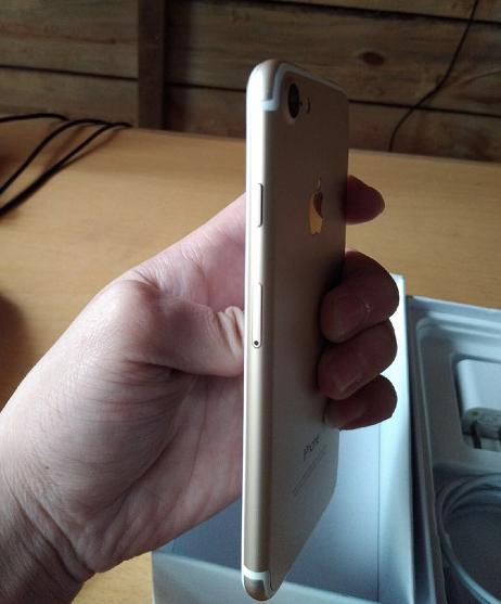 港版iphone7价格,网上700元买的苹果7