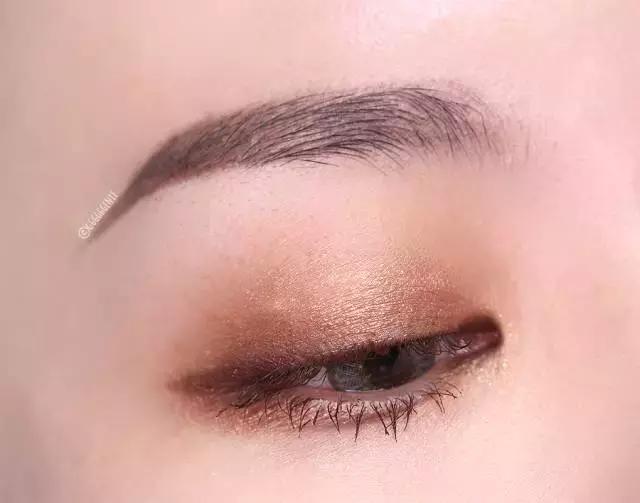 娇兰2019圣诞限定眼影,ysl阿玛尼娇兰