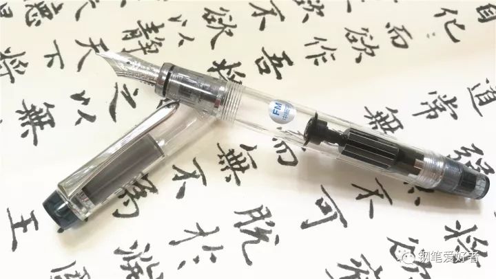 超级好看钢笔百乐,百乐钢笔笑脸墨囊测评