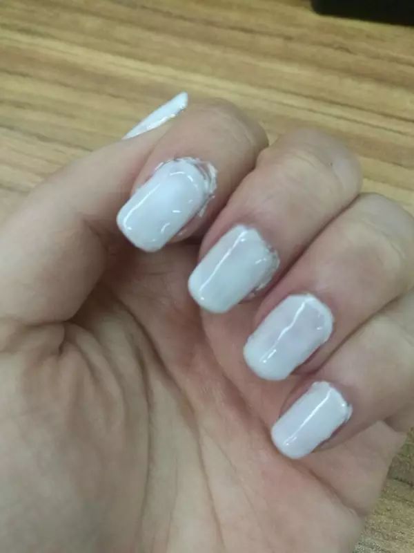 涂指甲油的正确步骤与技巧,怎样才能涂指甲油是正确的方法