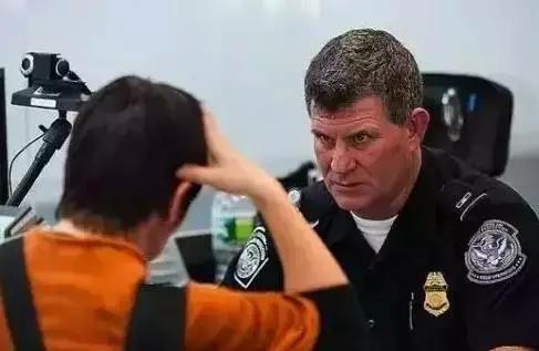 美国入境审查,白宫提出监管规则