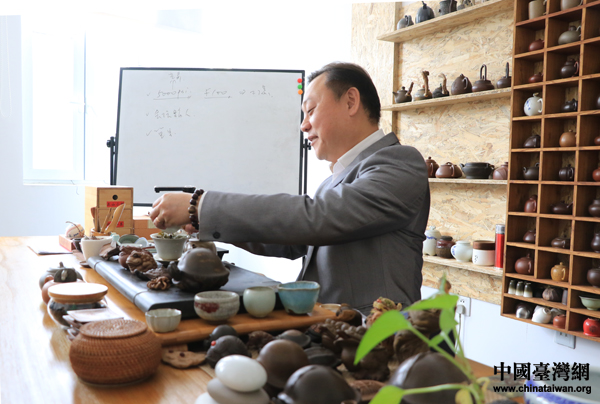 这位台商早年负债登陆岛内深绿幸灾乐祸如今反求他指点大陆商机