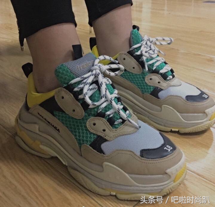 七百多好看的鞋子,赵丽颖的脚穿什么鞋