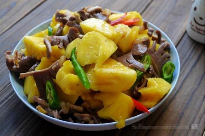 孕妇缓解孕吐食谱,孕期营养食谱缓解孕吐