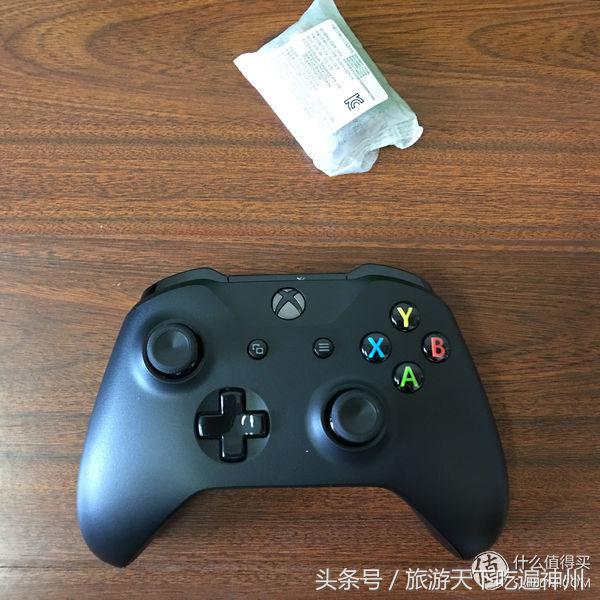 国行xbox天蝎座还能改港服么,xboxone双人同屏游戏