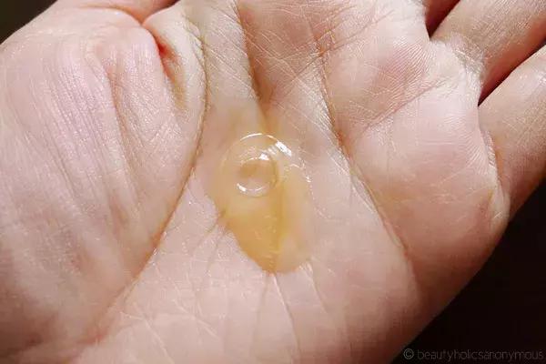 用1万多块钱买了神仙水,兰蔻沁水ysl