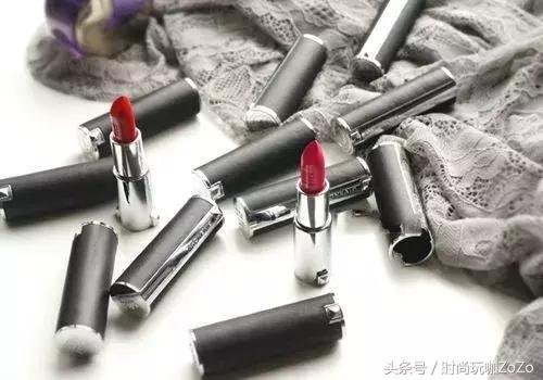 买了这么多颜色的口红怎么用得完,买了好多口红都感觉是一个颜色